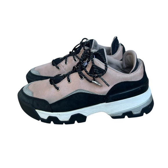Timberland Shoes - Timberland Euro Swift Pink Low Hiking Womens Shoes. Size 9.5